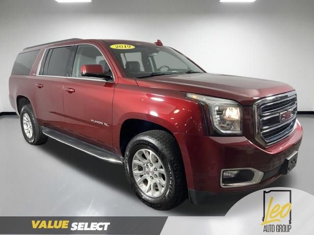 Used 2019 GMC Yukon XL SLT image 4