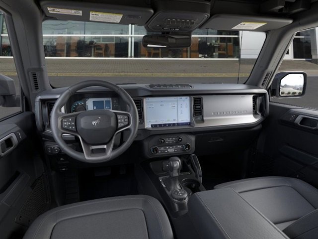 New 2025 Ford Bronco Badlands image 9