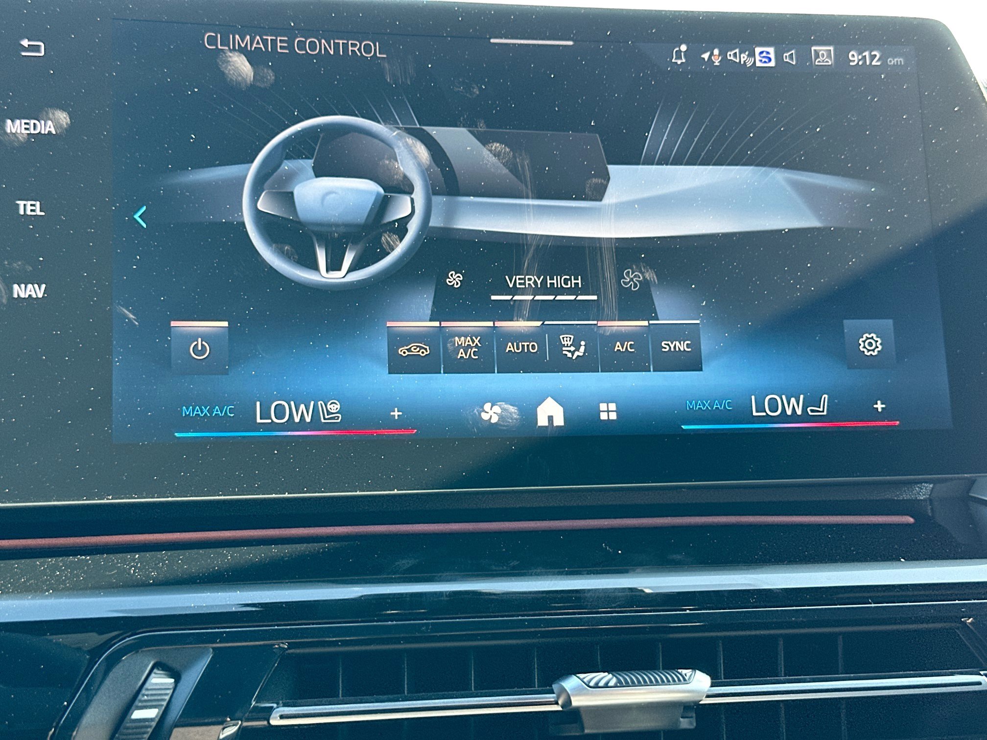 New 2026 BMW X2 xDrive28i w/ Technology Package AWD/4WD image 13