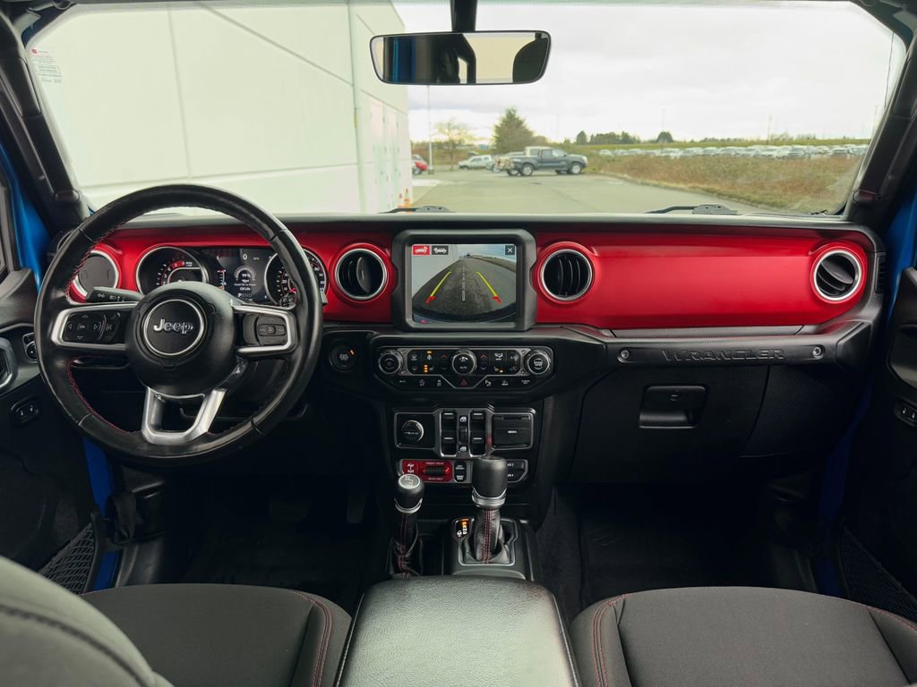 Used 2021 Jeep Wrangler Unlimited Rubicon AWD/4WD image 11