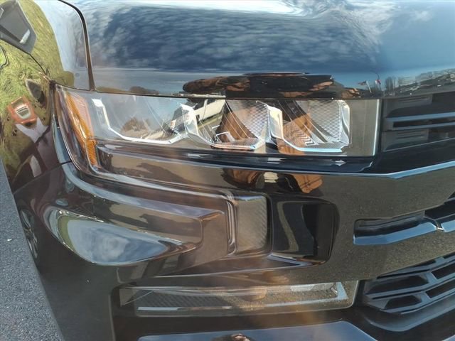 Used 2022 Chevrolet Silverado 1500 LT Trail Boss w/ Safety Package AWD/4WD image 3