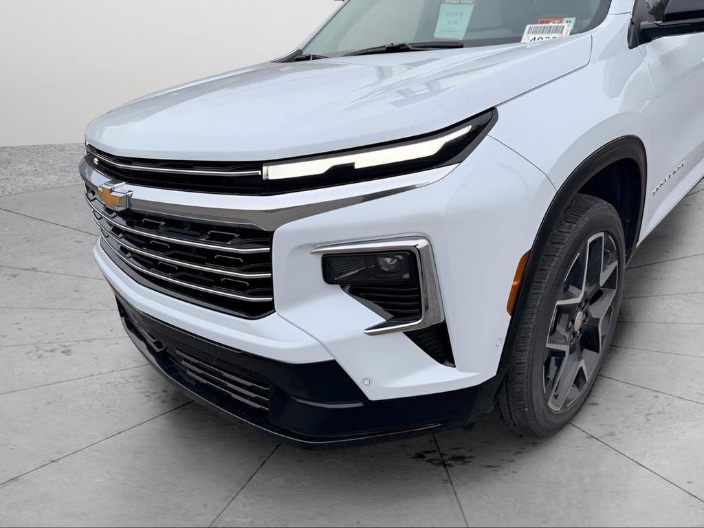 New 2026 Chevrolet Traverse High Country image 11