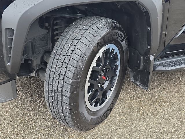 Used 2025 Toyota 4Runner TRD Off-Road Premium w/ Tow Technology Package image 33