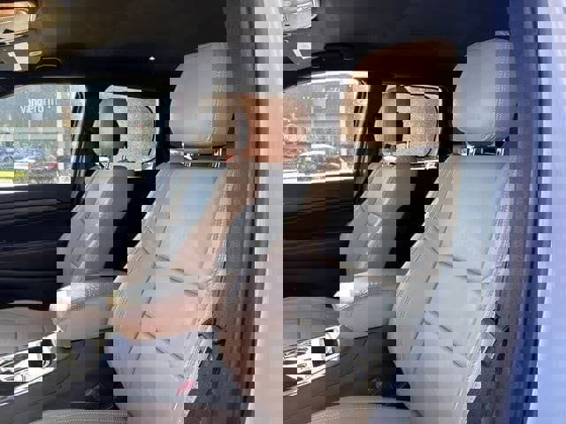 Used 2020 Jeep Grand Cherokee Laredo image 20