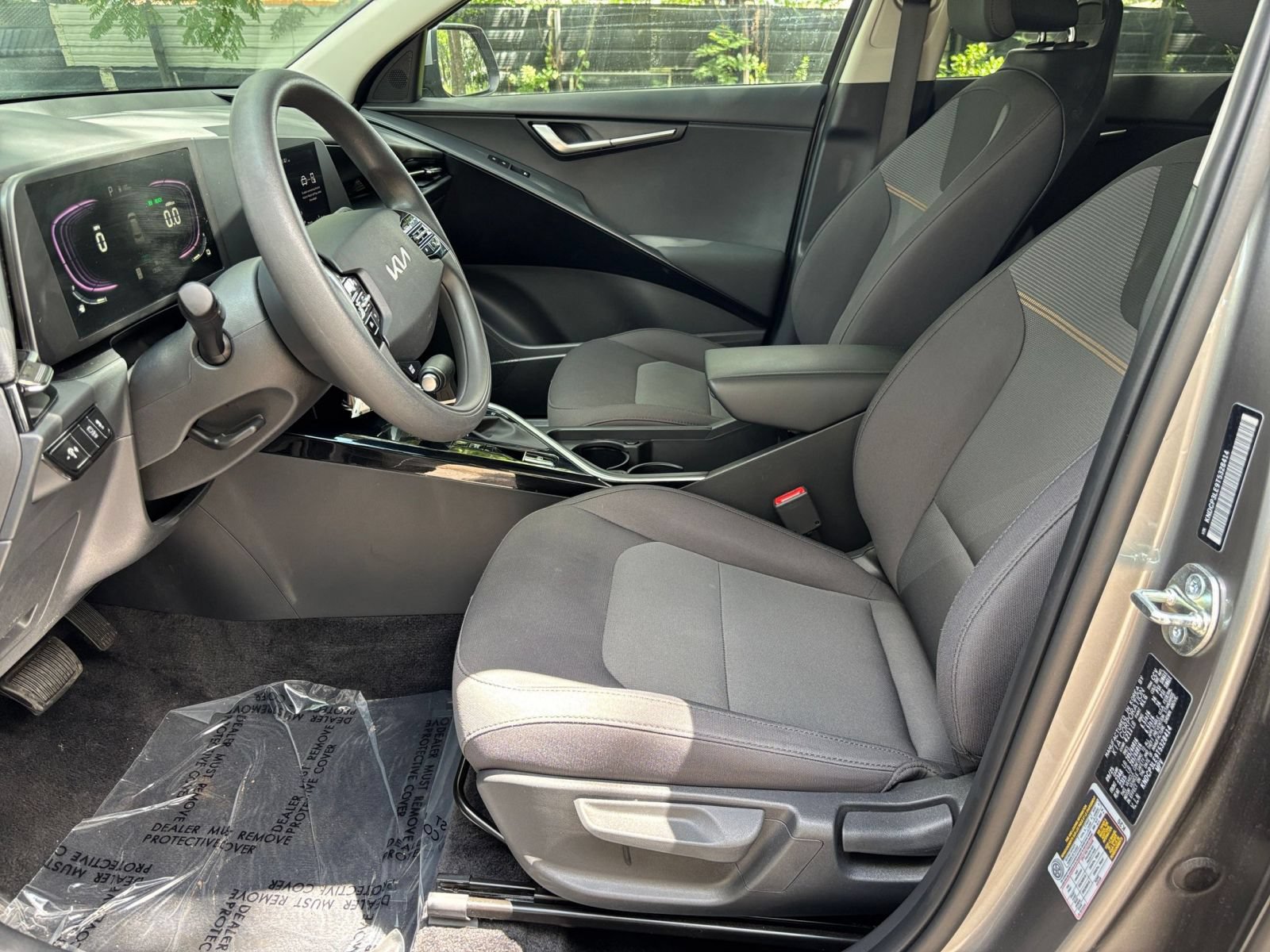 Used 2026 Kia Niro LX FWD image 24