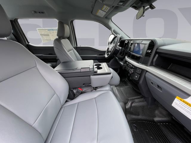 New 2026 Ford F250 XL w/ XL Chrome Package image 17