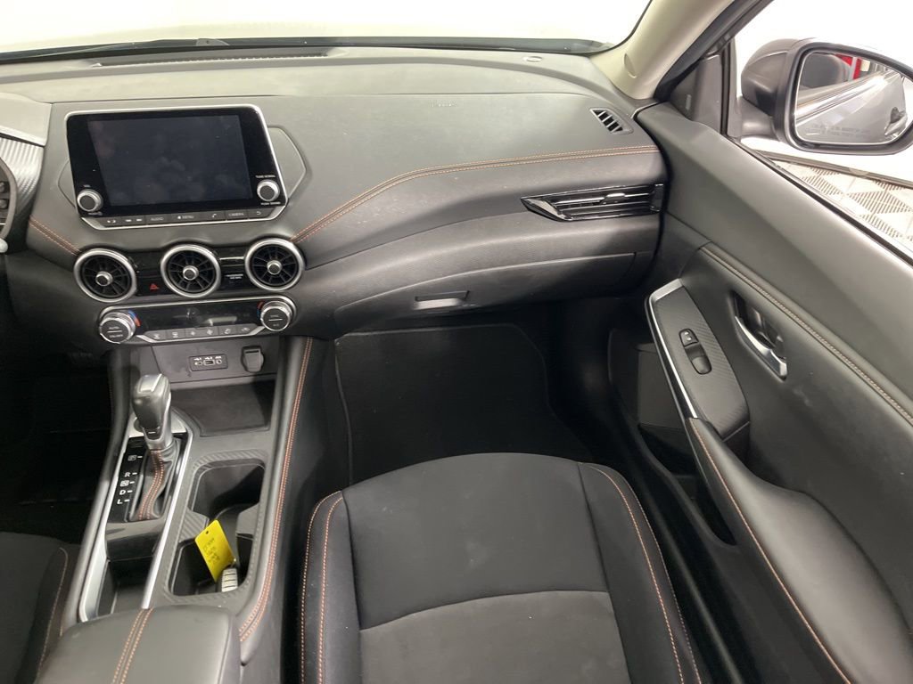 Used 2022 Nissan Sentra SR w/ Electronics Package image 18