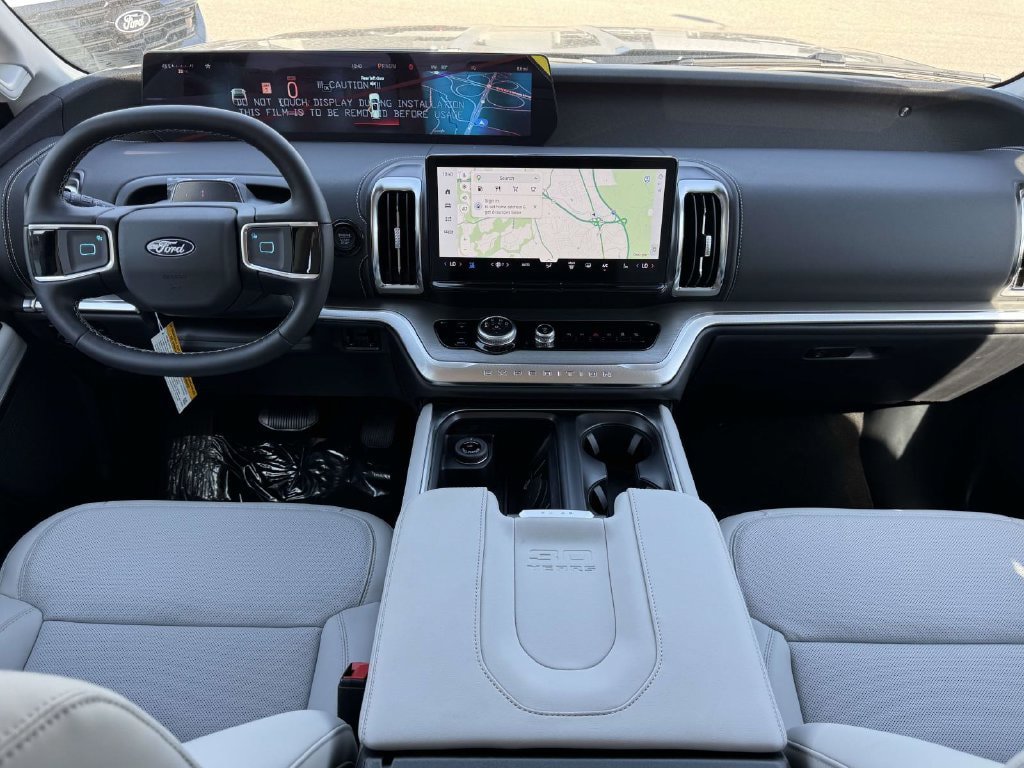 New 2027 Ford Expedition Max Platinum AWD/4WD image 2