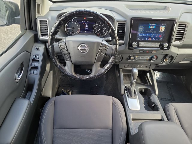 Used 2024 Nissan Frontier SV w/ Tow Package image 15