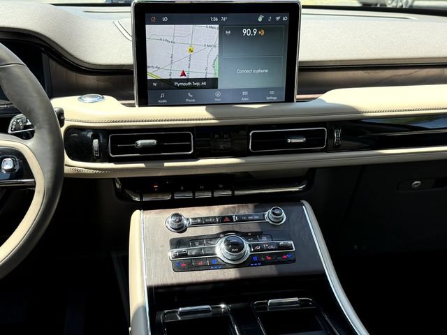 Certified 2023 Lincoln Aviator Black Label w/ Dynamic Handling Package AWD/4WD image 27