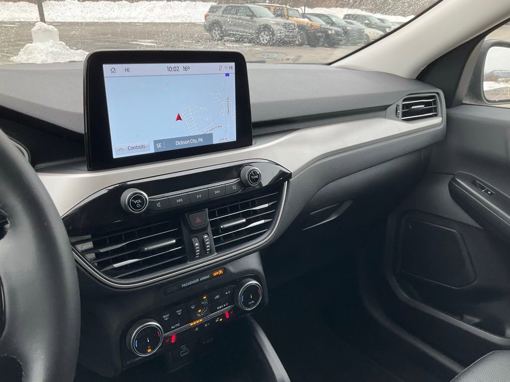 Used 2022 Ford Escape SEL image 8