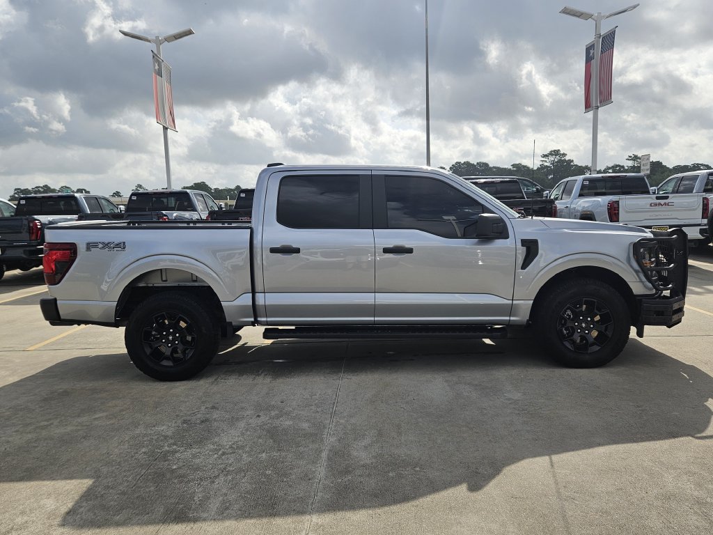 Used 2025 Ford F150 STX w/ Equipment Group 201A FX4 AWD/4WD image 4