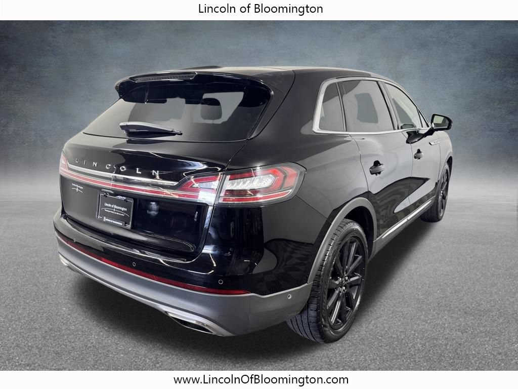 Used 2022 Lincoln Nautilus Reserve AWD/4WD image 8