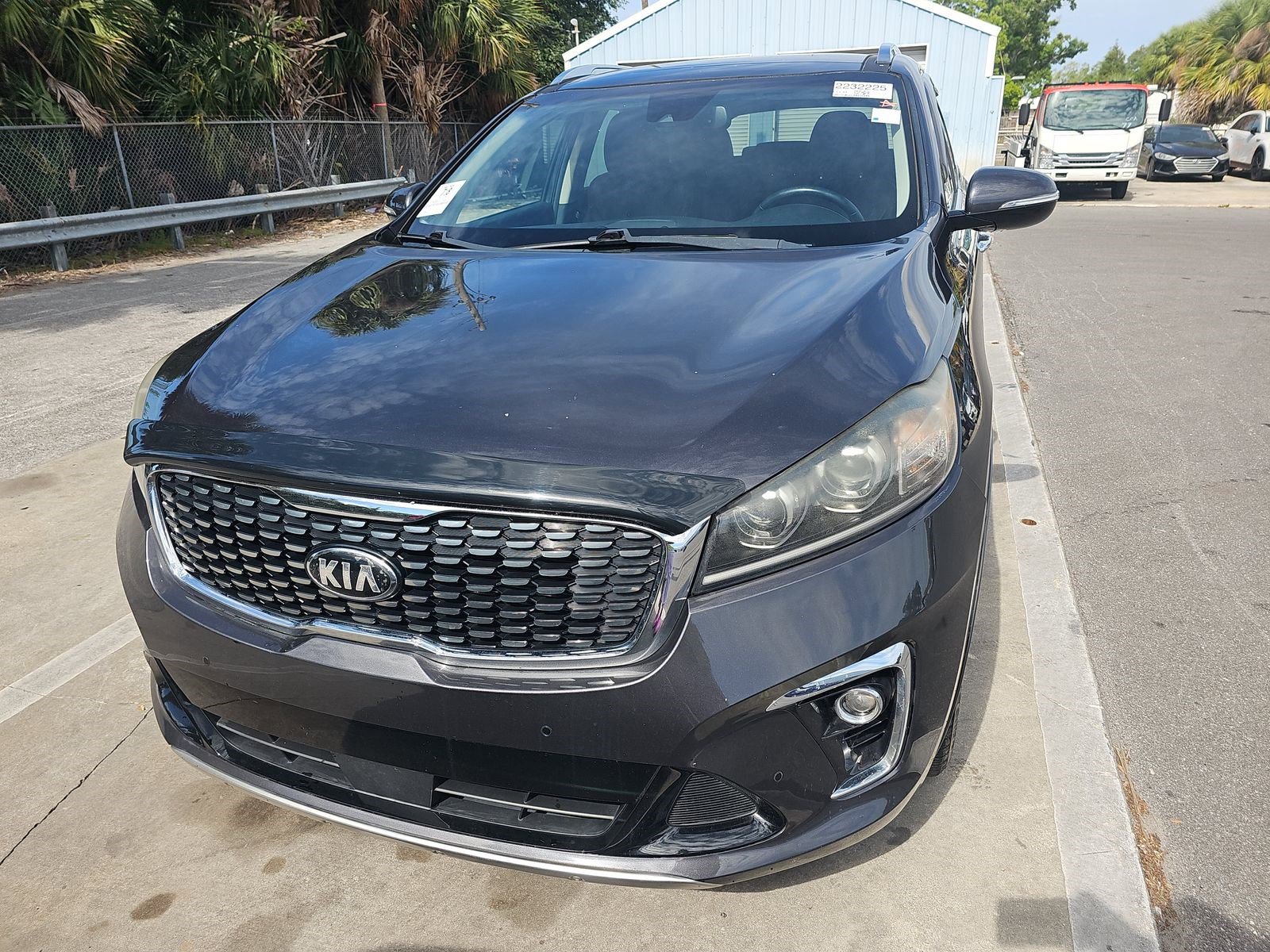 Used 2019 Kia Sorento SX FWD image 2