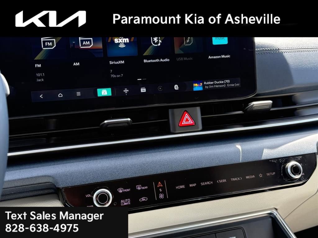 Certified 2026 Kia Carnival SX FWD image 12