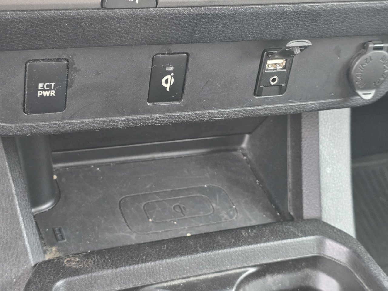 Used 2016 Toyota Tacoma TRD Sport w/ Towing Package image 23