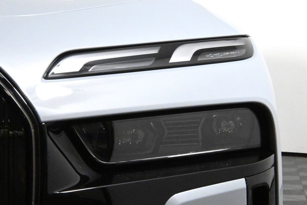 New 2026 BMW 740i xDrive image 11