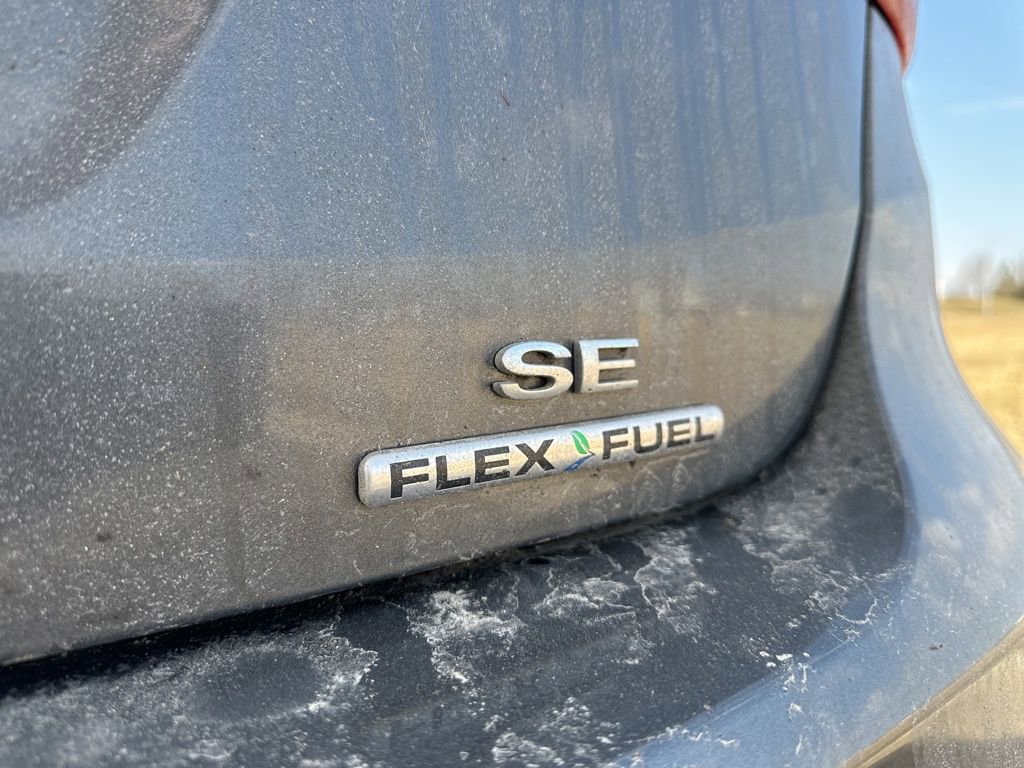 Used 2016 Ford Focus SE w/ Reverse Sensing Package image 4