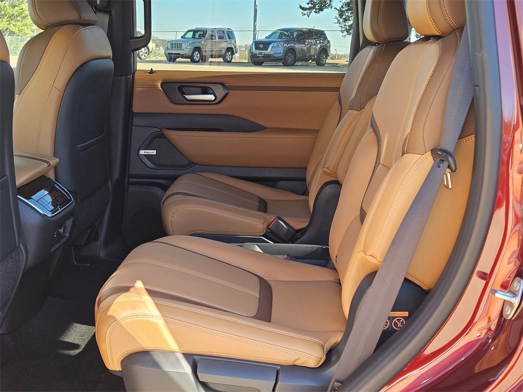 New 2026 Nissan Armada SL image 17