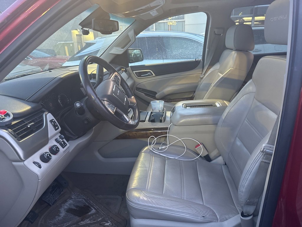 Used 2015 GMC Yukon XL Denali w/ Open Road Package image 22