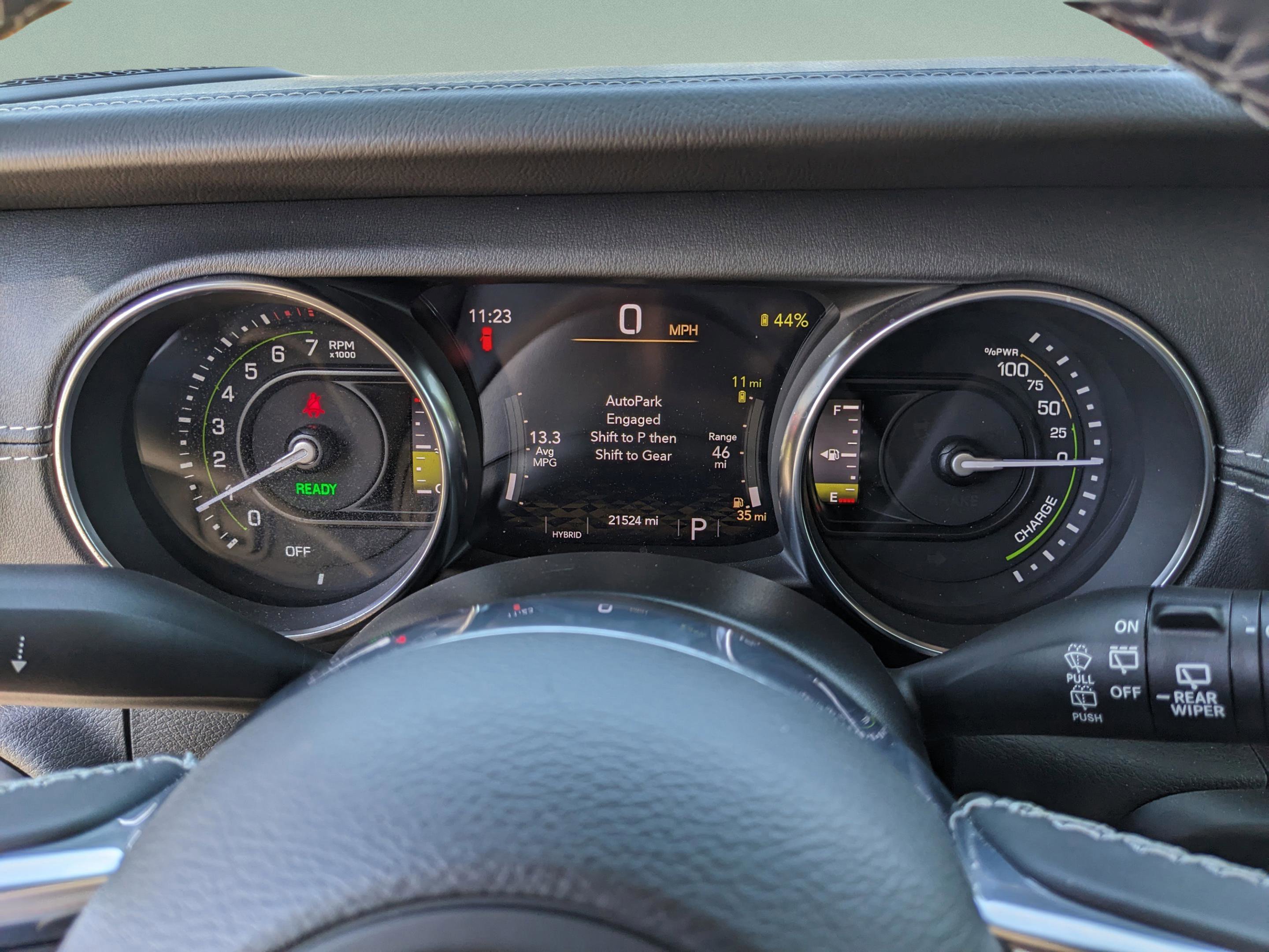 Used 2022 Jeep Wrangler Unlimited Sahara image 36