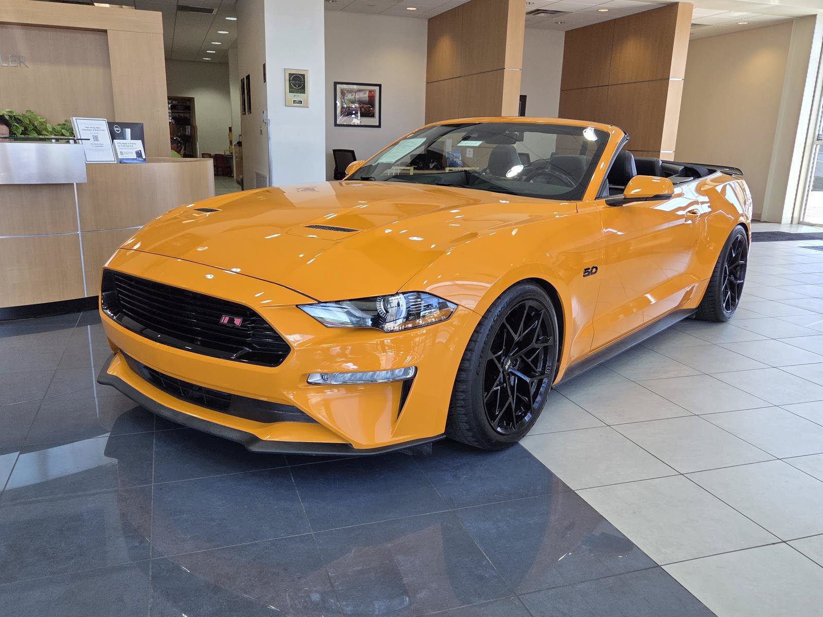 Used 2019 Ford Mustang GT Premium w/ Equipment Group 401A RWD video 1
