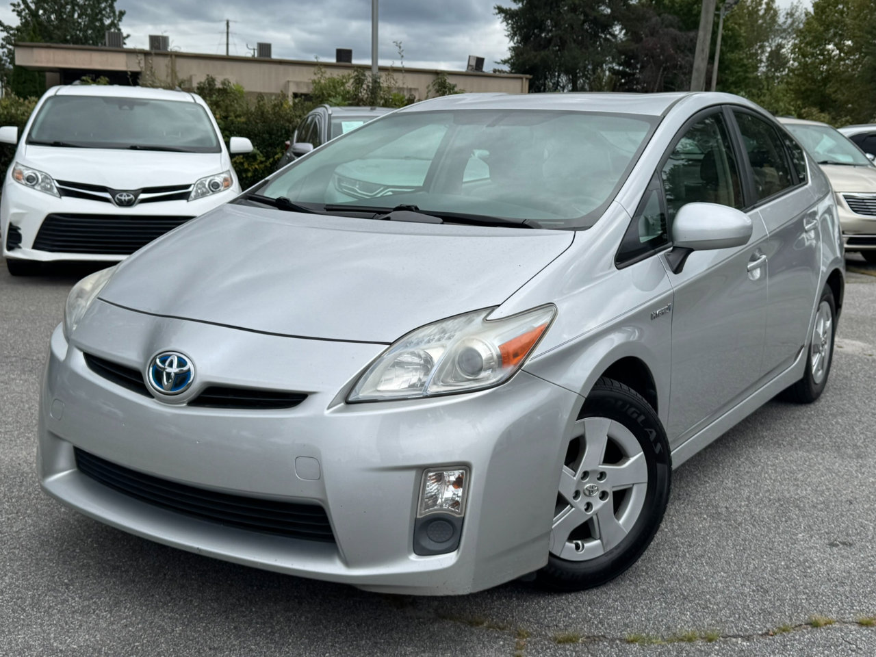 Used 2010 Toyota Prius Three image 3