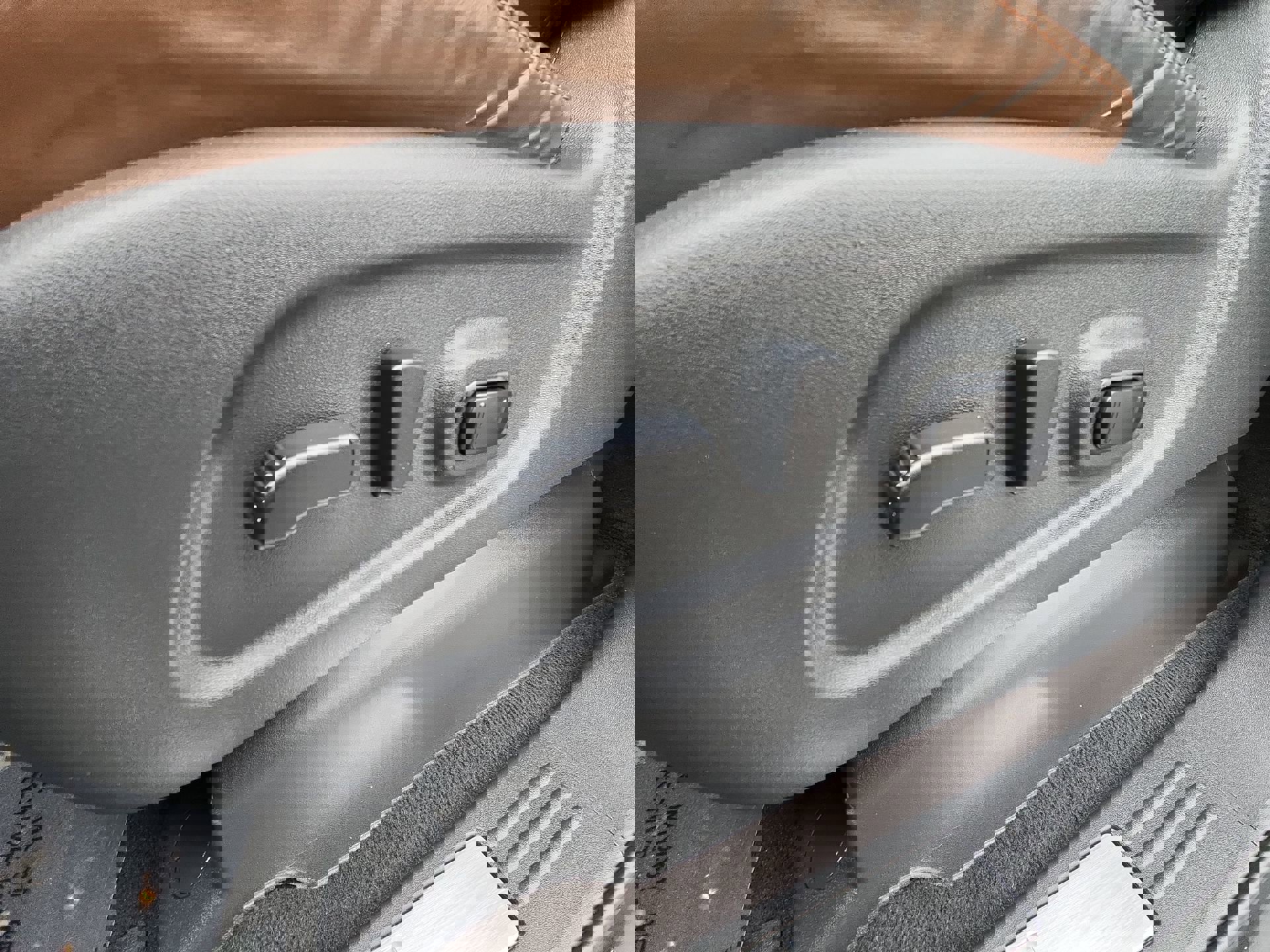 Used 2019 Nissan Titan Platinum Reserve image 14