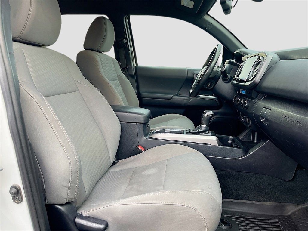 Used 2021 Toyota Tacoma TRD Off-Road image 24