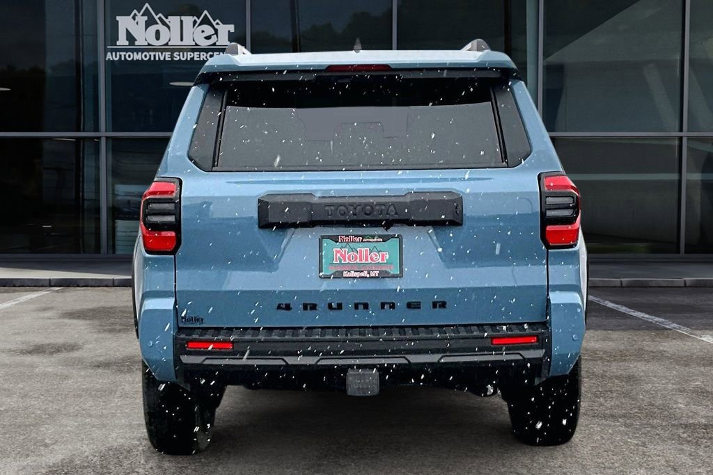 Used 2025 Toyota 4Runner TRD Off-Road AWD/4WD image 4