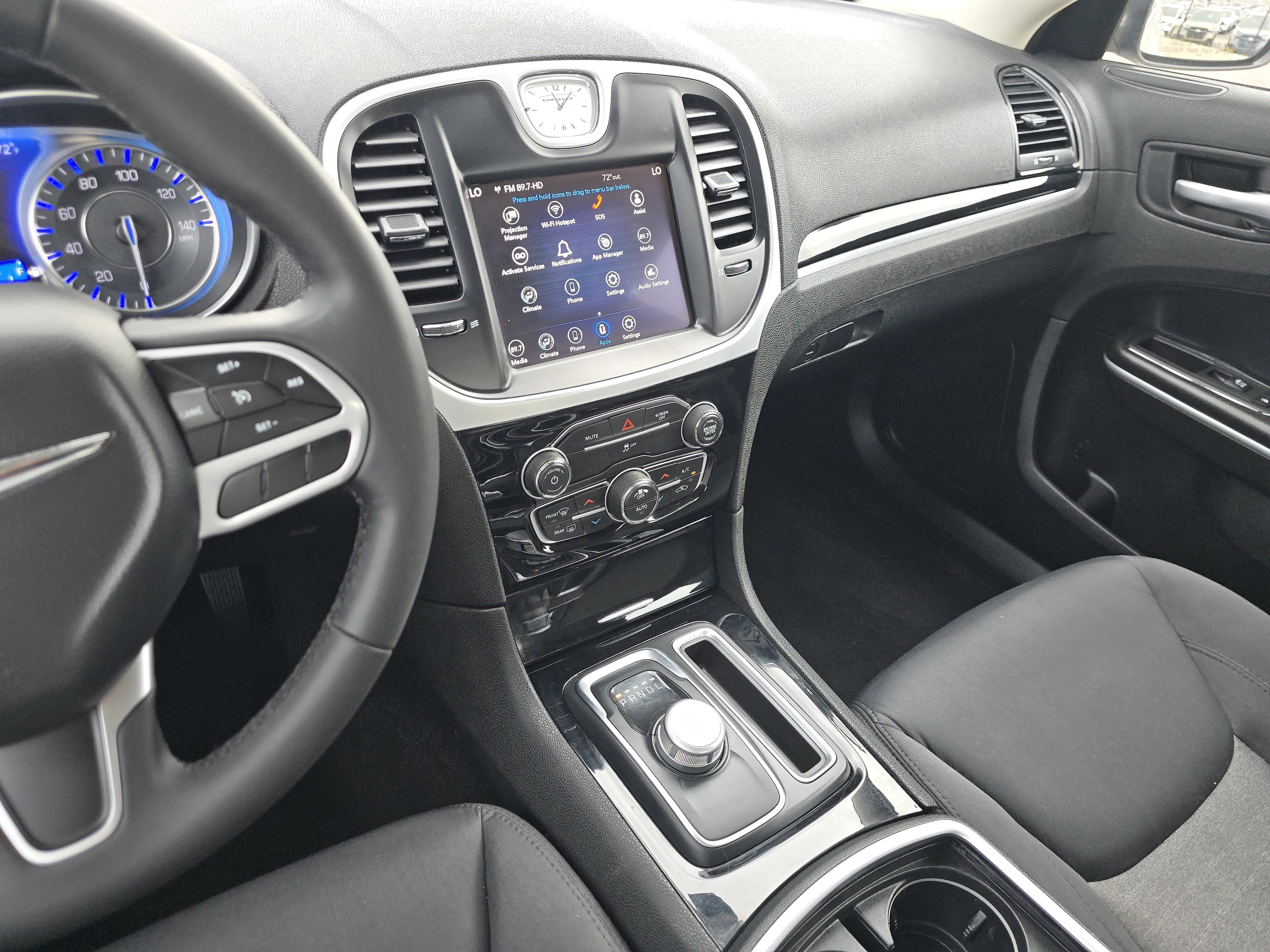 Used 2023 Chrysler 300 Touring w/ Sport Appearance Package RWD image 21