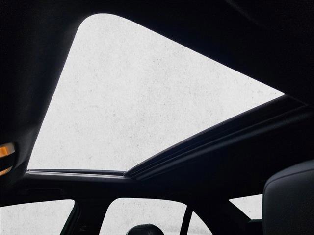 Used 2013 Mercedes-Benz C 250 Luxury image 16