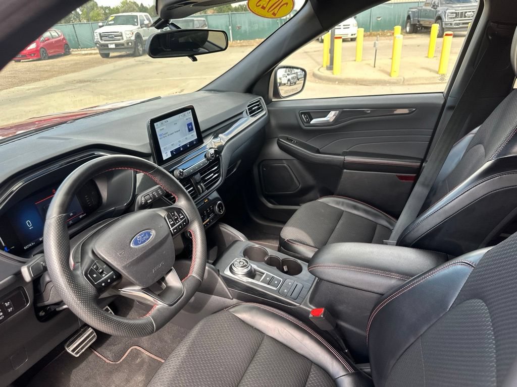 Used 2023 Ford Escape ST-Line AWD/4WD image 14