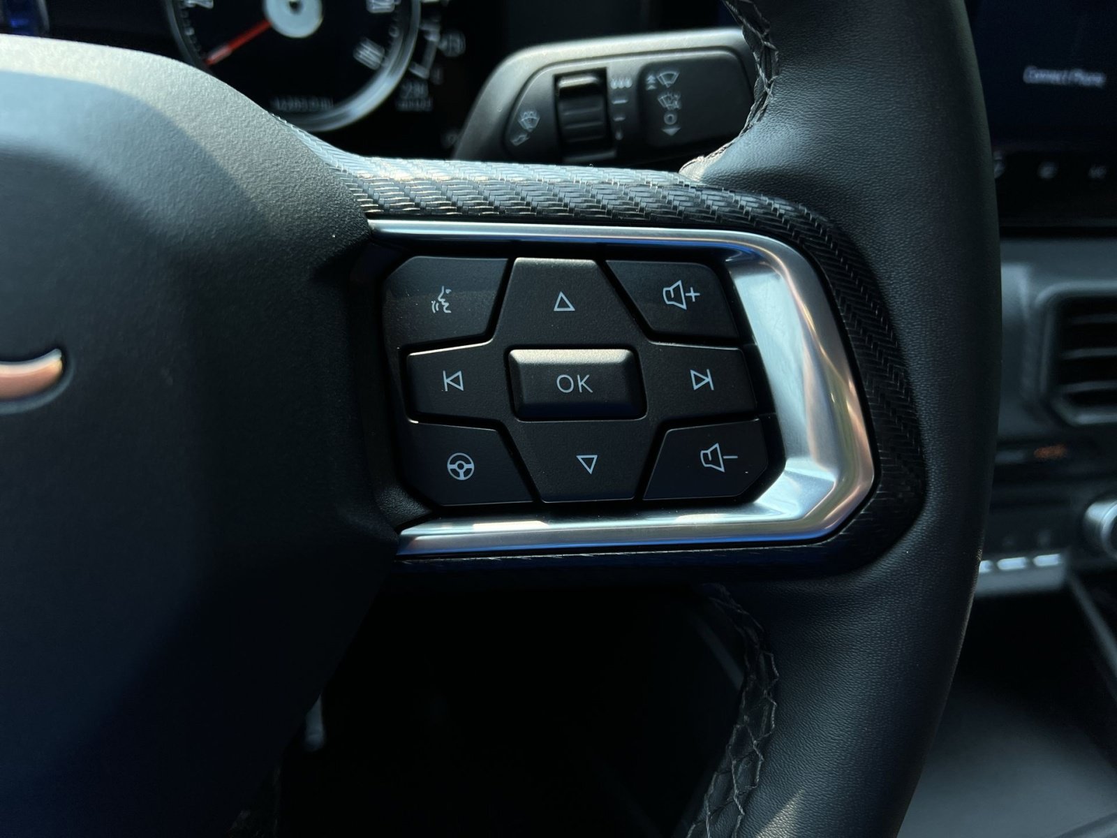 Used 2024 Ford Mustang Coupe RWD image 19