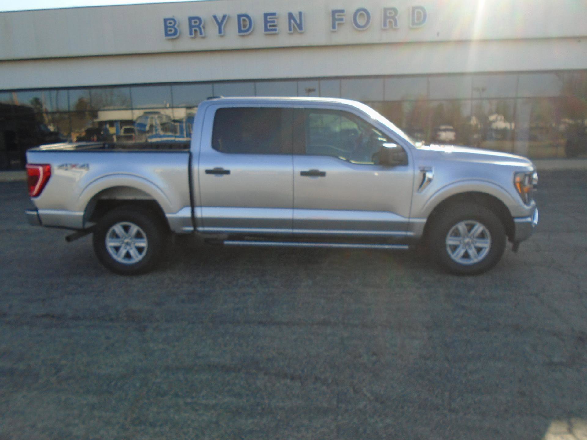 Certified 2023 Ford F150 XLT image 4