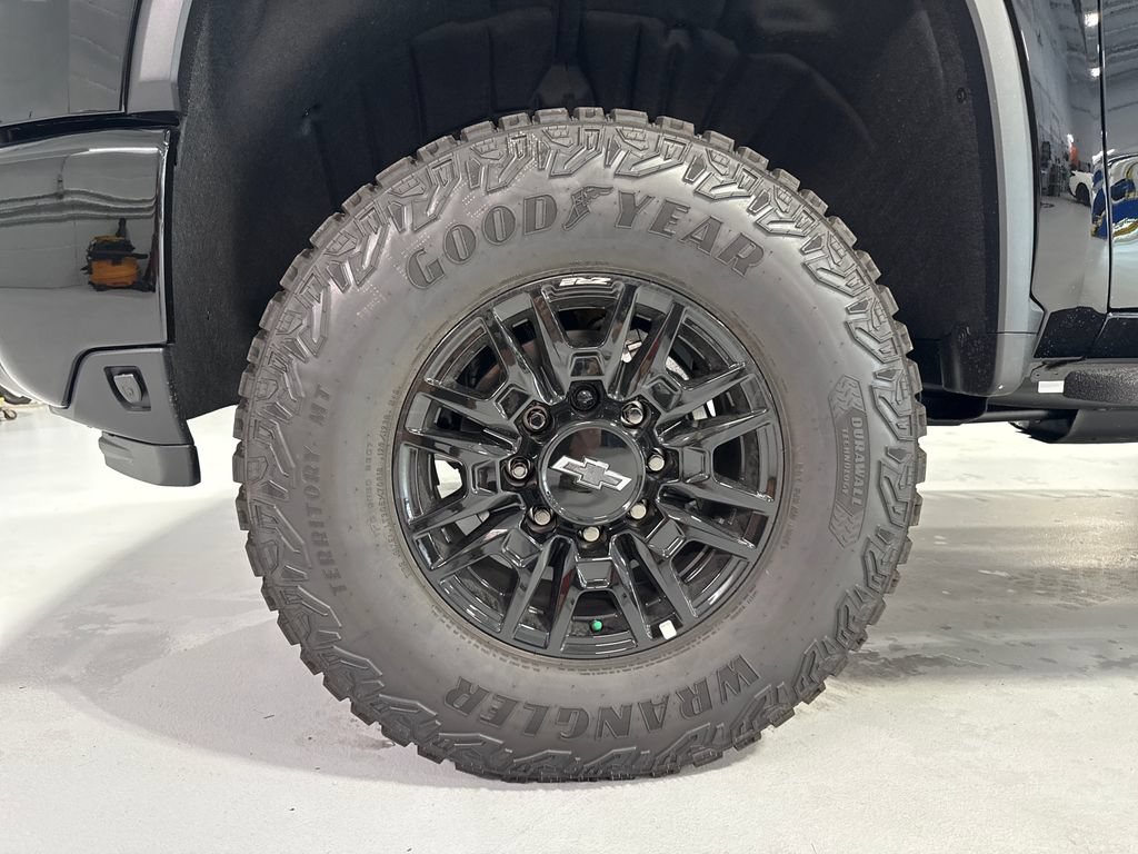 New 2026 Chevrolet Silverado 2500 ZR2 w/ LPO, Dark Essentials Package AWD/4WD image 51