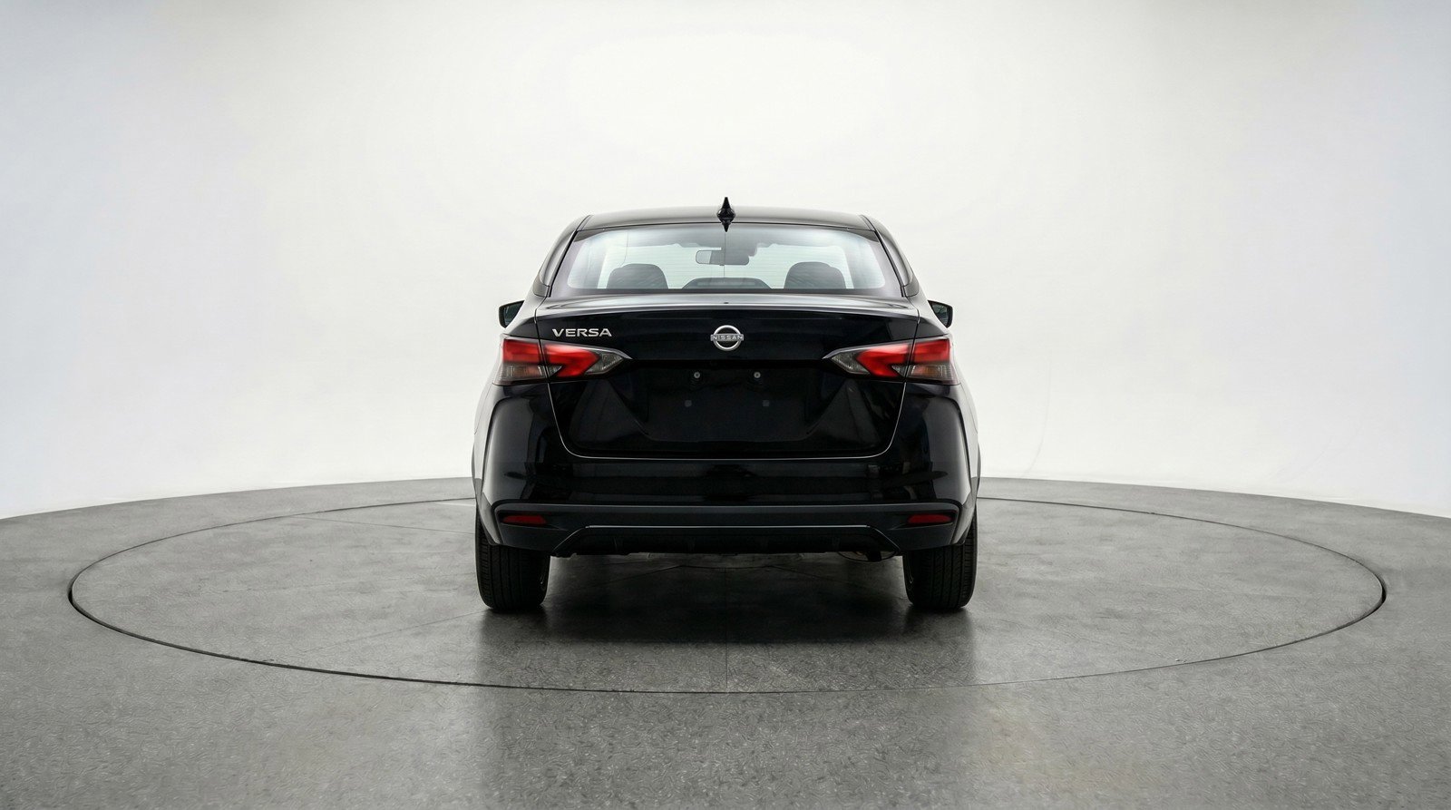 Used 2025 Nissan Versa SV FWD image 7
