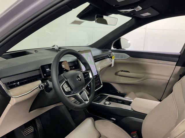 New 2026 Volvo EX90 Ultra image 21