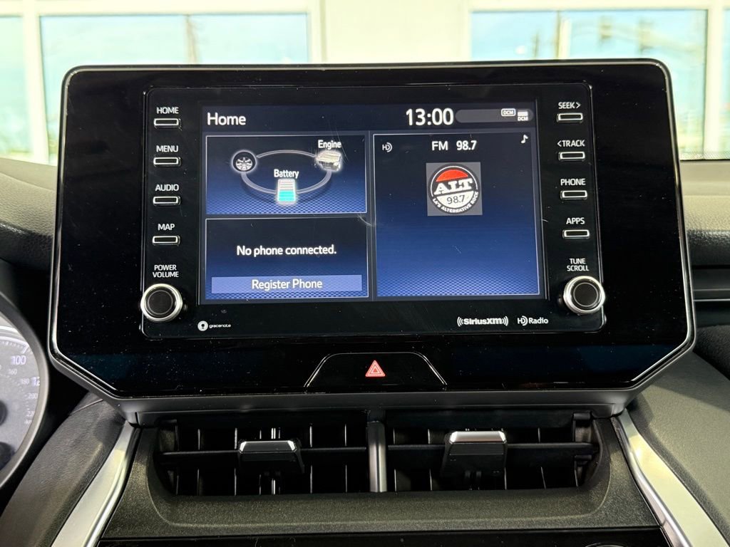 Certified 2021 Toyota Venza LE image 29