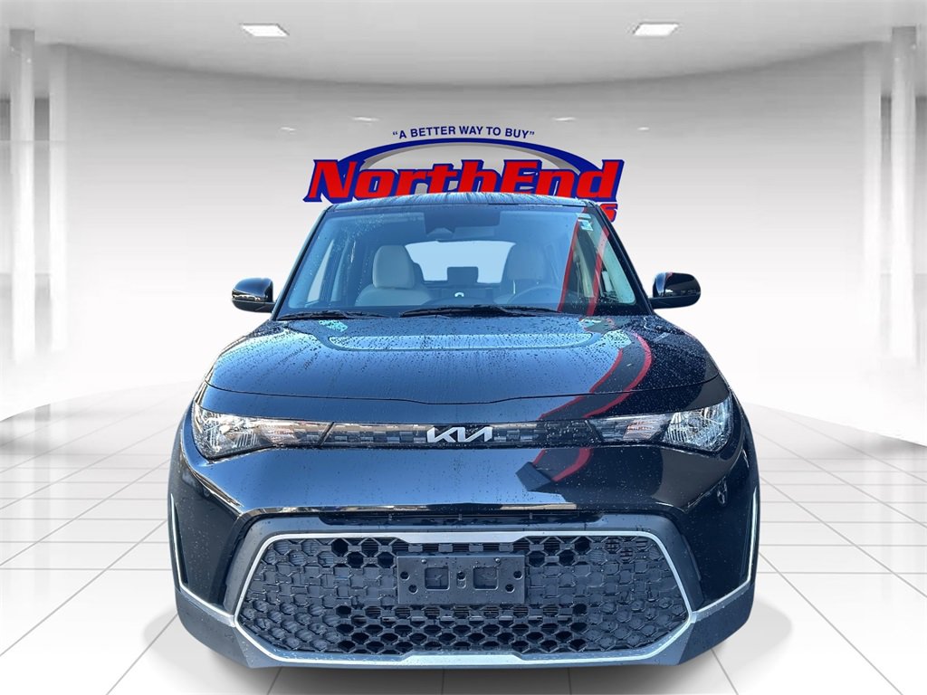 Used 2025 Kia Soul LX w/ LX Technology Package image 8