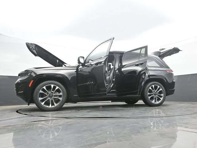 Used 2023 Jeep Grand Cherokee Overland w/ Adv Protech Group III AWD/4WD image 67