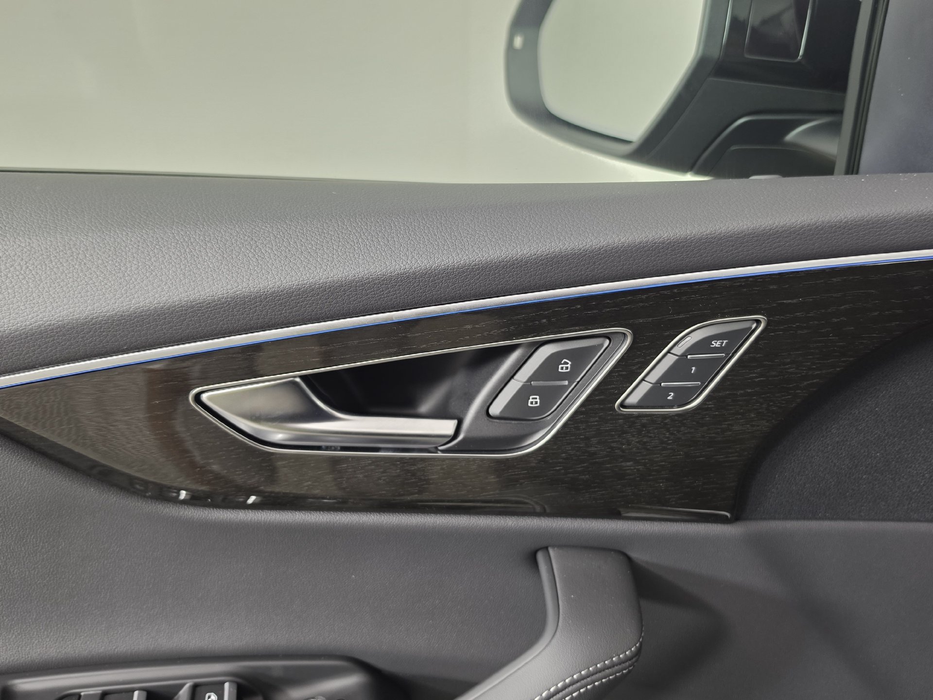 New 2027 Audi Q8 Premium Plus AWD/4WD image 12