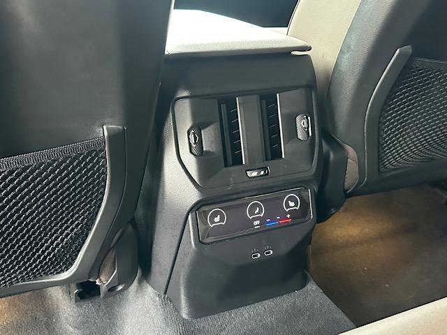 Certified 2025 BMW X3 xDrive30i w/ M Sport Package image 21