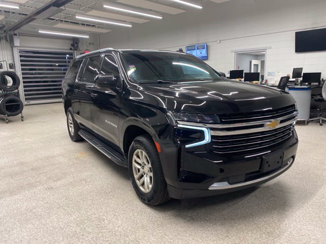 Used 2021 Chevrolet Suburban LT AWD/4WD image 3