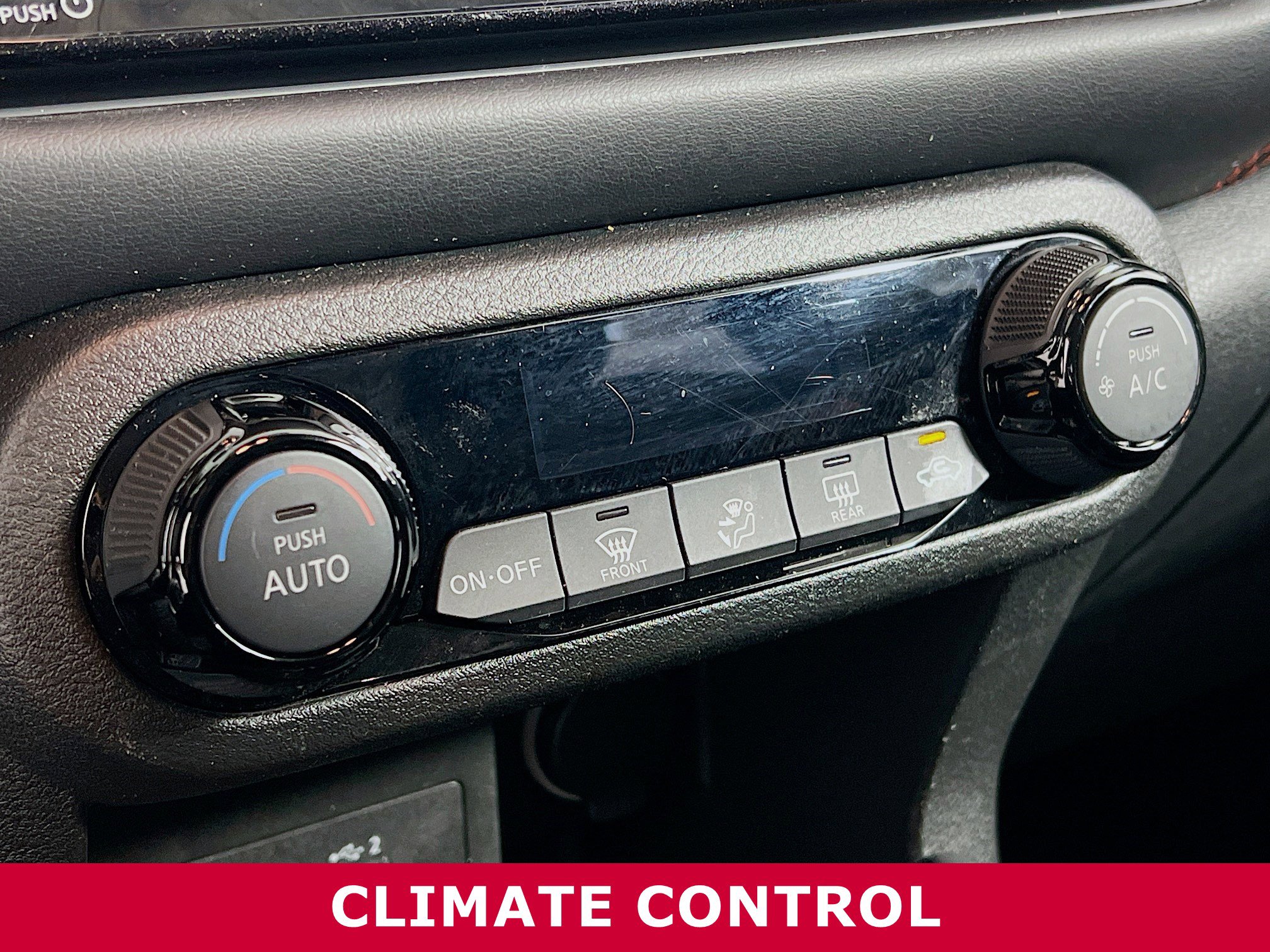 Used 2023 Nissan Kicks SR image 10