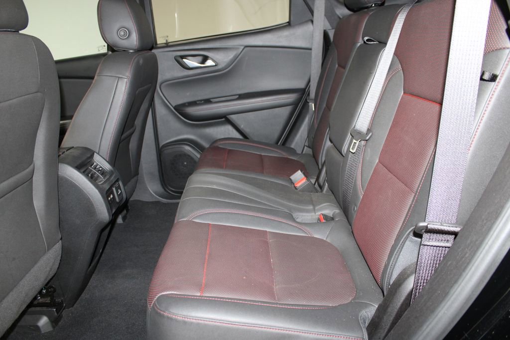 Used 2023 Chevrolet Blazer RS w/ Enhanced Convenience Package FWD image 18