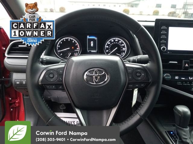 Used 2024 Toyota Camry SE image 14