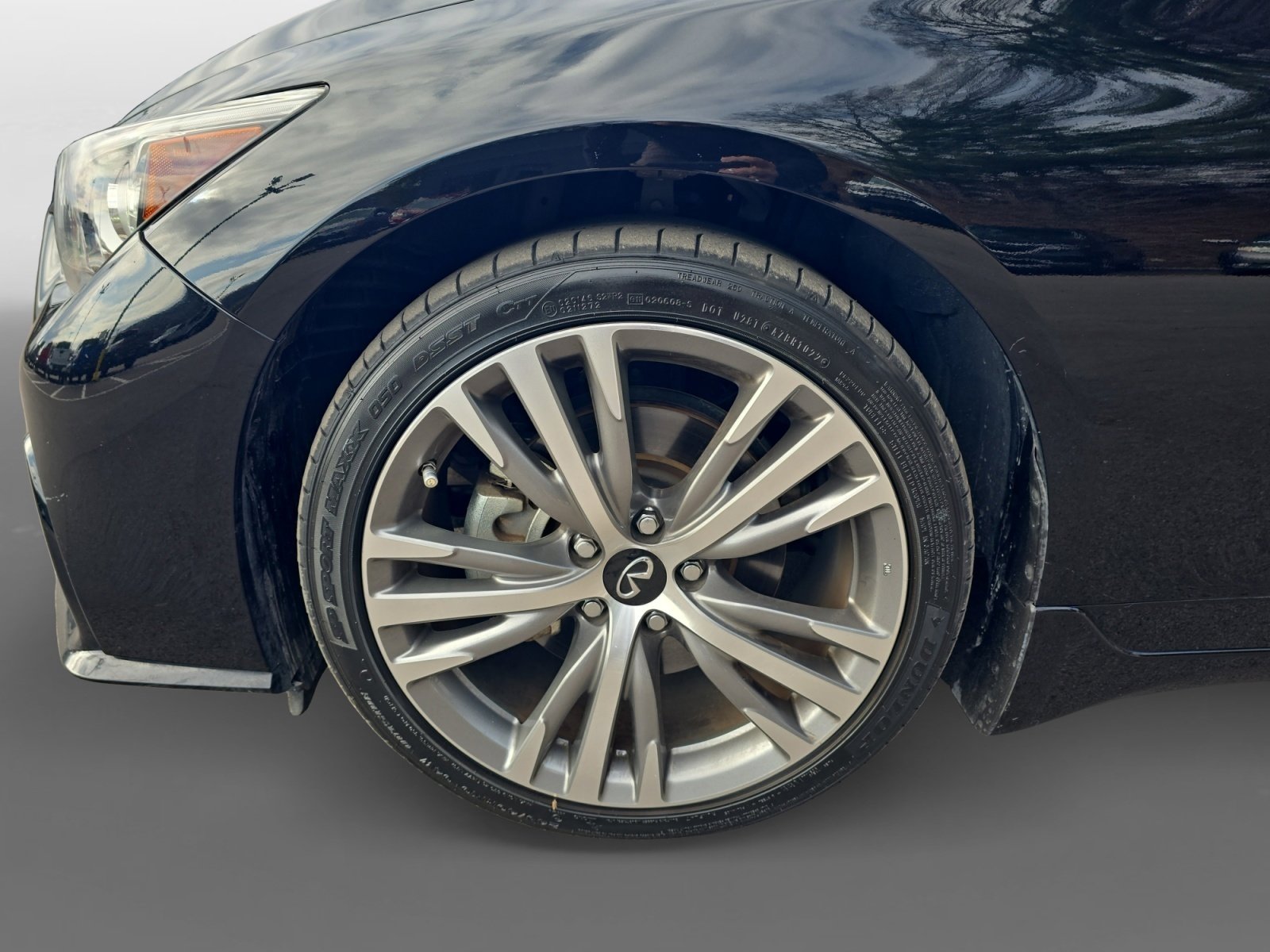 Used 2023 INFINITI Q50 Sensory image 9