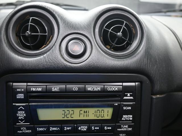 Used 2002 MAZDA MX-5 Miata image 11
