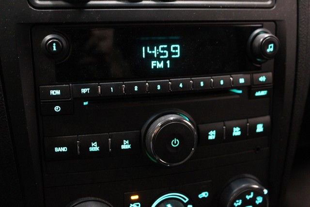 Used 2010 Chevrolet HHR LS image 24